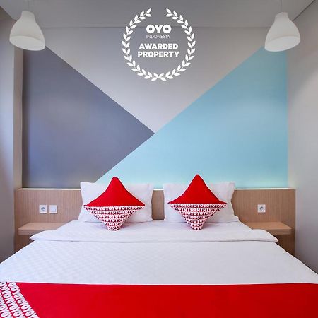 Super Oyo Flagship 101 Apple Platinum Hotel Jakarta Ngoại thất bức ảnh