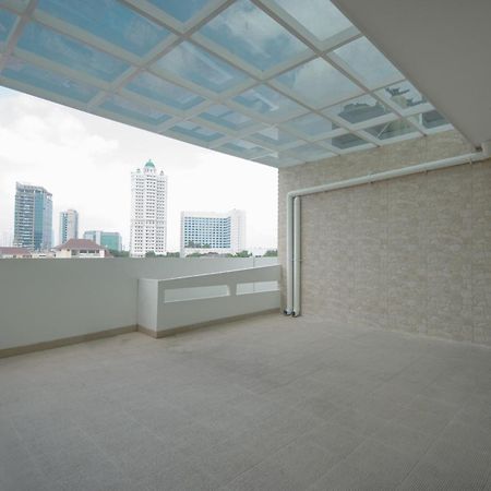 Super Oyo Flagship 101 Apple Platinum Hotel Jakarta Ngoại thất bức ảnh