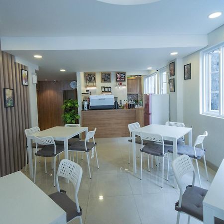 Super Oyo Flagship 101 Apple Platinum Hotel Jakarta Ngoại thất bức ảnh